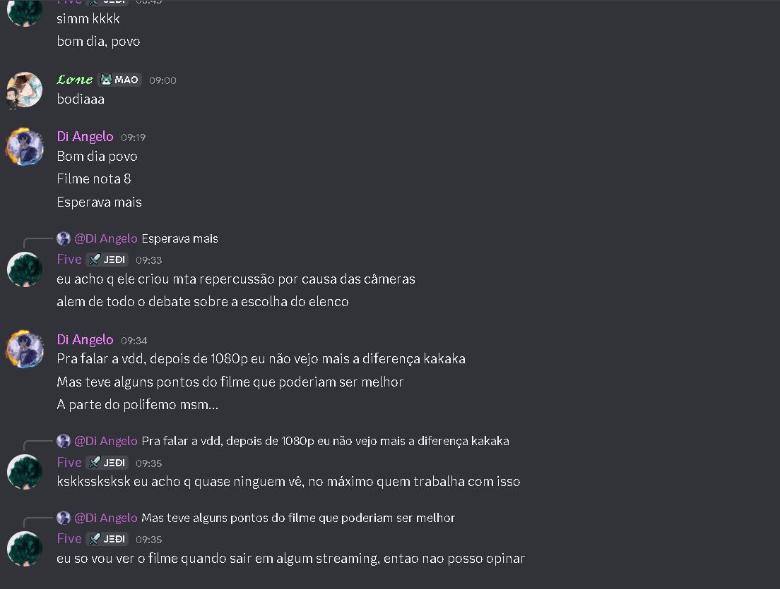 Conversa entre membros da comunidade sobre uma adaptação do Riordanverso.
